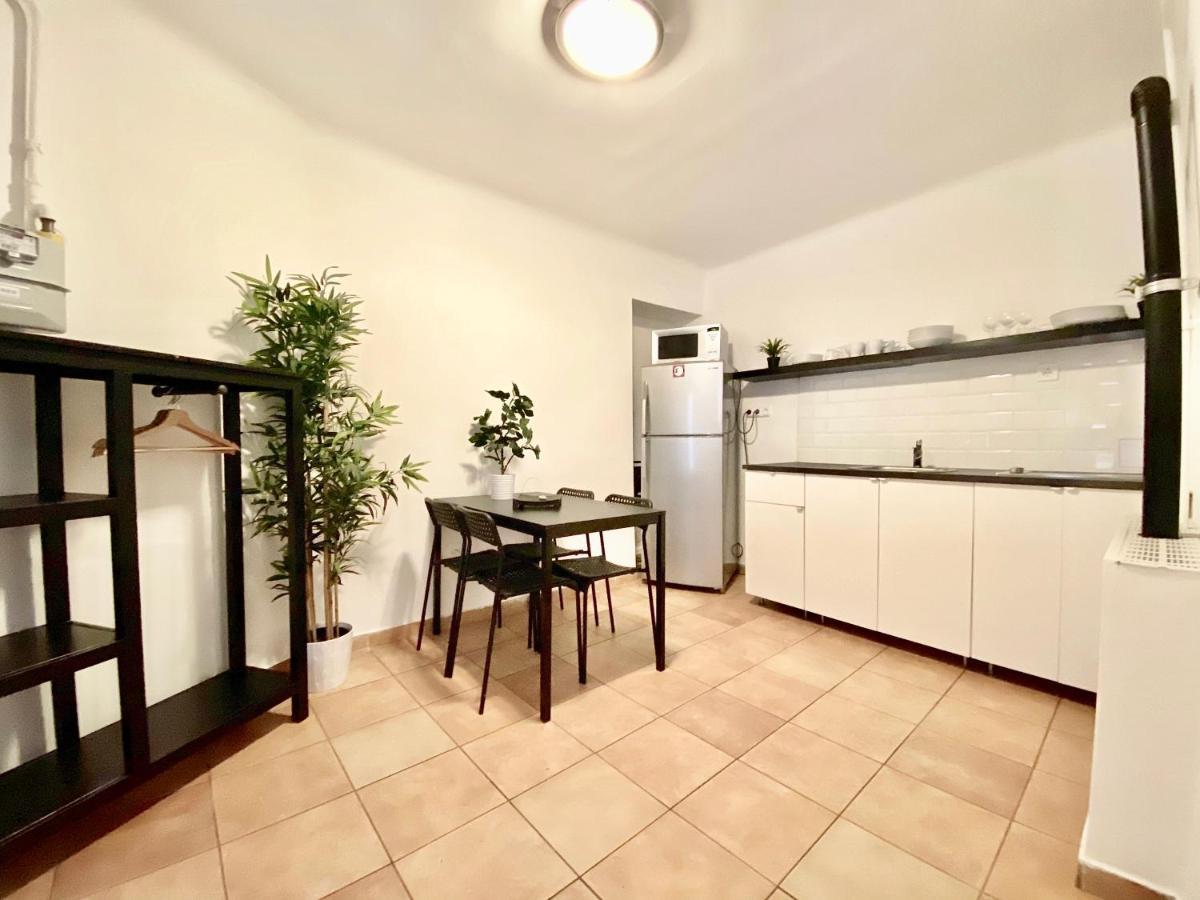 Budget Apartment by Hi5- Károly 16 Budapeste Exterior foto